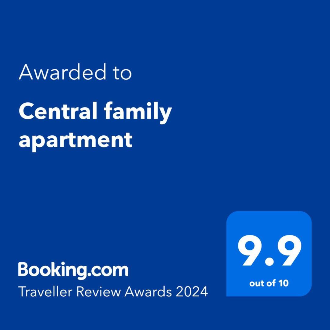 Central Family Apartment Arad Exterior photo
